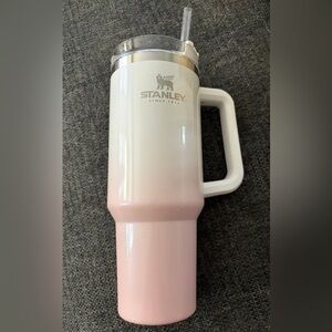 Stanley Ombré Pink and Pearlescent White 40oz tumbler